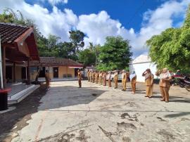 Apel Pagi Senin Kalurahan Bohol Tingkatkan Disiplin dan Kekompakan Aparatur